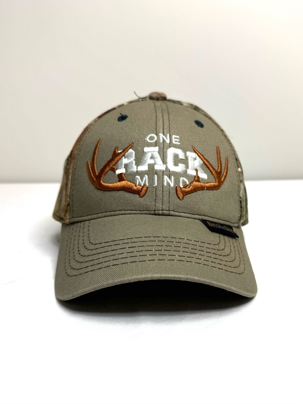 Bass Pro Shops Camo Hunting Baseball Cap SnapBack OS “One Rack Mind” Hat